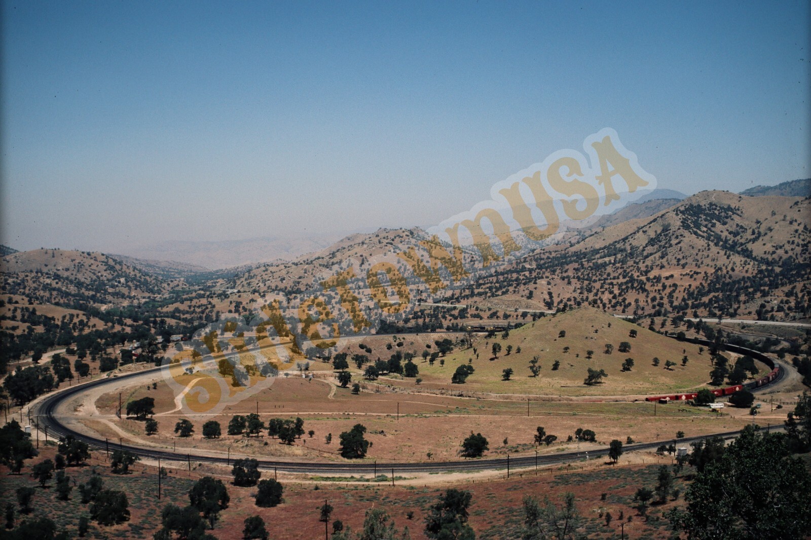 Tehichapi Loop Vtg 1984 Train Slide Santa Fe Engines & Boxcars Tehachapi Loop CAX6R016 ...