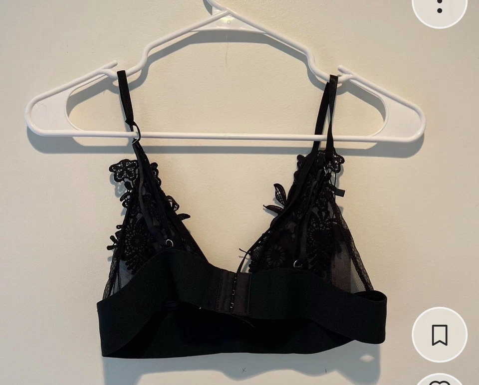 Nuevo Con Etiquetas Boohoo Bralette Negro Talla Mediana Foto 2 de 4