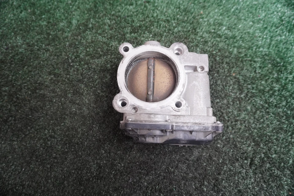 2008 2009 VOLVO S40 2.4L ENGINE Throttle Body OEM 118K Miles 9K030542 WC574SH Foto 2 de 4