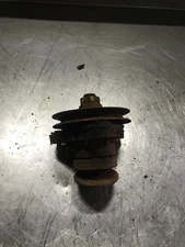 John Deere 112 Kohler K241 10HP 46in EOO46 Mower Deck Middle Spindle Assembly