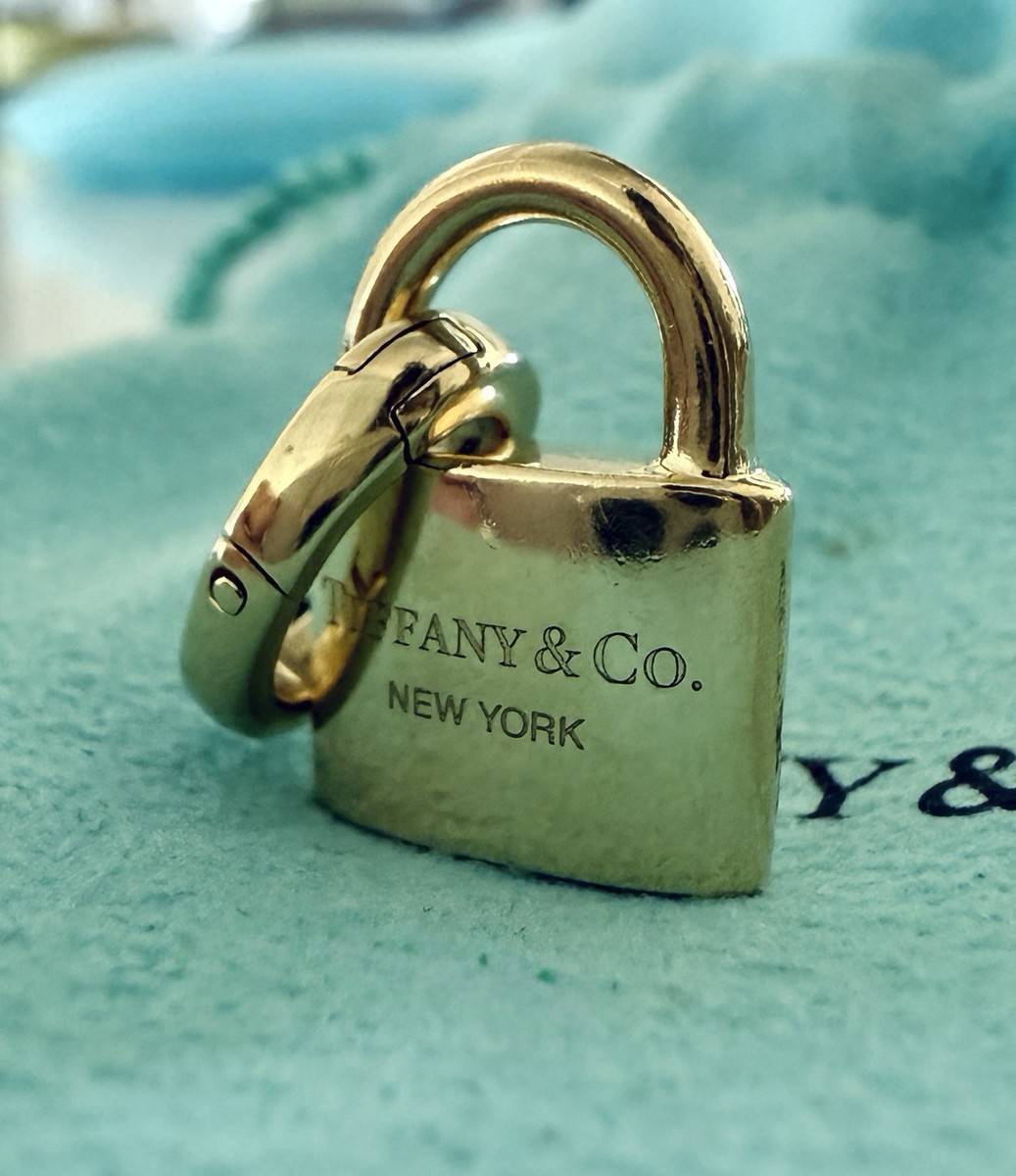 Tiffany & Co. 18k Yellow Gold Hardwear Padlock Lock Charm Pendant