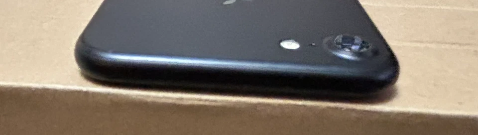 Apple iPhone 7 - 32GB - Black - Unlocked Good condition - Image 4 of 4