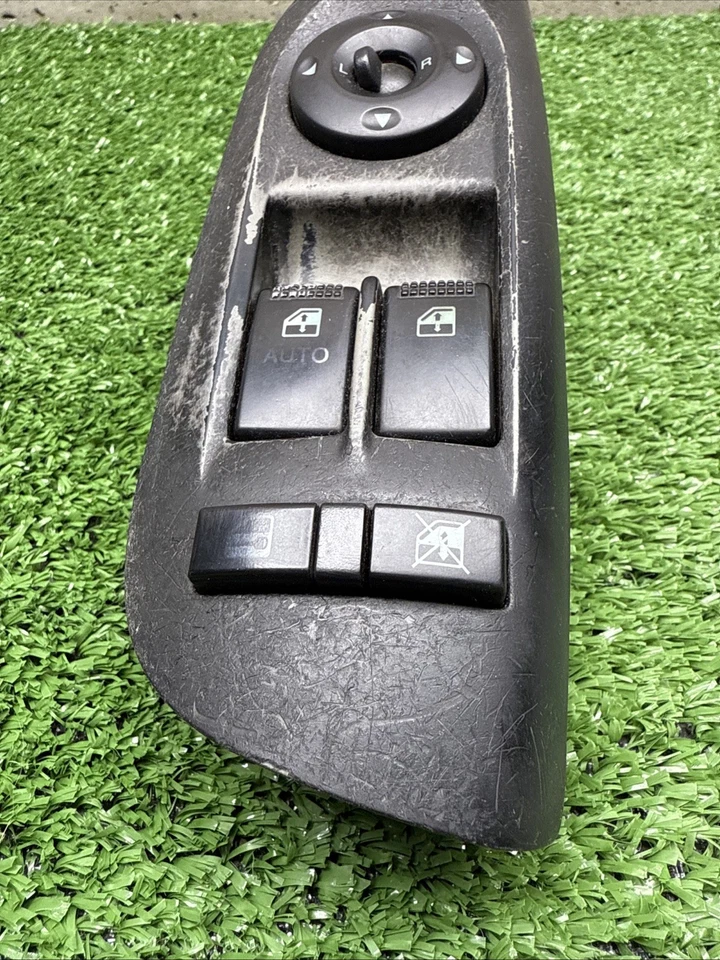 2003-2008 Hyundai Tiburon Left Driver Master Power Window Mirror Switch OEM USED - Image 2 of 4