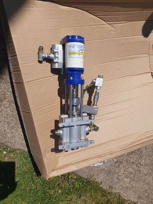 XQ Pneumatische Kolbenpumpe zum Lackieren
