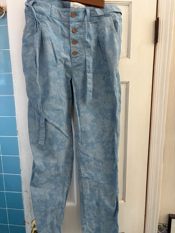 Sundance Floral Print Blue Pants, Size 4