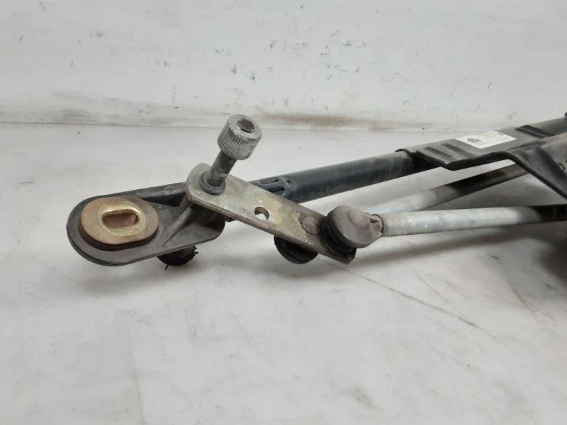 Motor limpiaparabrisas y acoplamiento Jeep TJ Wrangler 55156374AC 2003-2006 84147 Foto 2 de 4