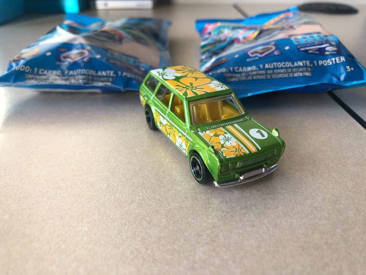 Hot Wheels '71 Datsun 510 Wagon Green Mystery Model 2018 Chase #1