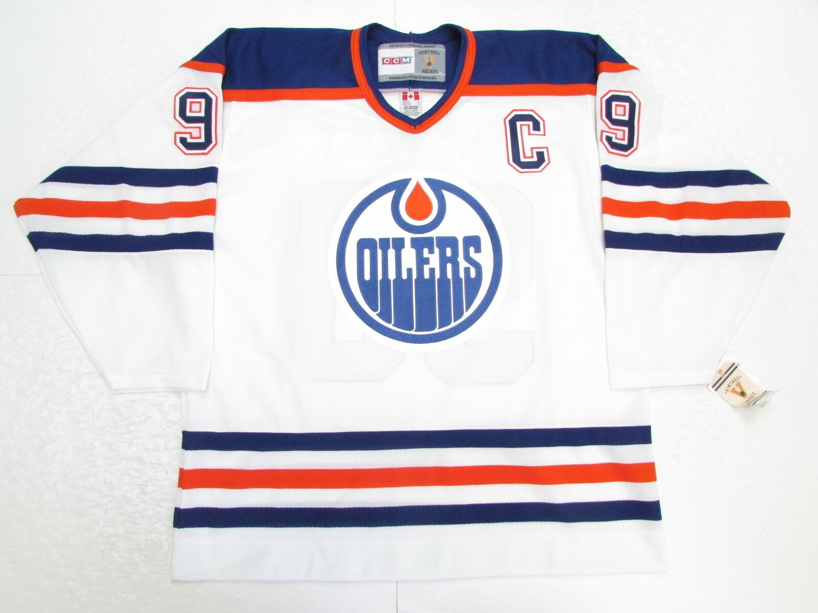 80's Wayne Gretzky Edmonton Oilers CCM NHL Jersey Size Medium – Rare VNTG