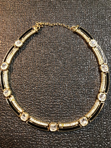 Vintage Jewelry Signed MONET Gold Tone Black And Gemmed Necklace 17.75” - Picture 16 of 22