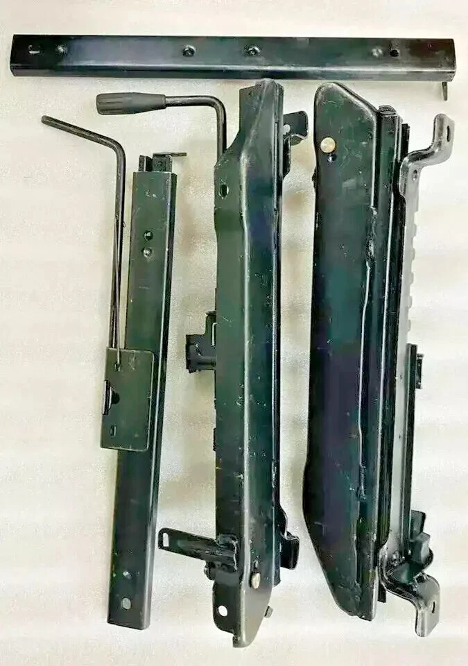 Fits For SUZUKI SAMURAI 86'-95 SEAT SLIDES MOUNTING BRACKETS LH & RH OEM - Image 2 of 4