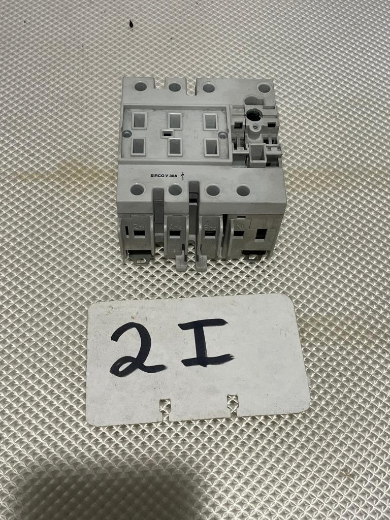Picture 1 of 1
