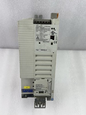 Lenze E82EV552_4C 8200 Vector Frequenzumrichter 400VAC 5,5kW 7,5HP Getestet