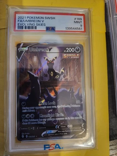 Evolving Skies Umbreon v Full Art Ultra Rare Card 189/203 PSA 9