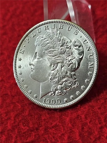 1900-O UNC MORGAN SILVER DOLLAR       YOU VS ME              #MF-T1469
