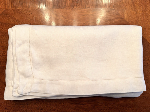 Simple Vintage Ecru Linen Damask Tablecloth with Hemstitch 60x98 - Picture 10 of 10