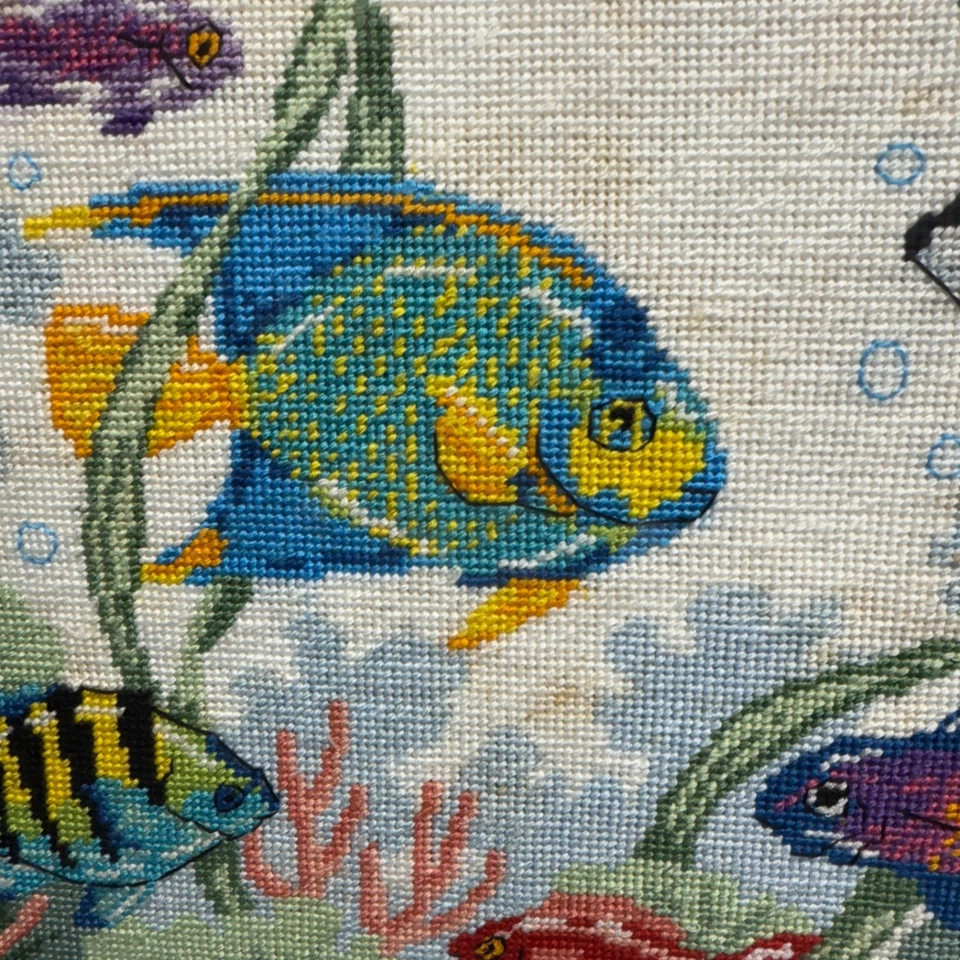 Vintage Ocean TROPICAL FISH Lovely Needlework 1990s Needlepoint Light Blue FRAME - Image 3 of 4