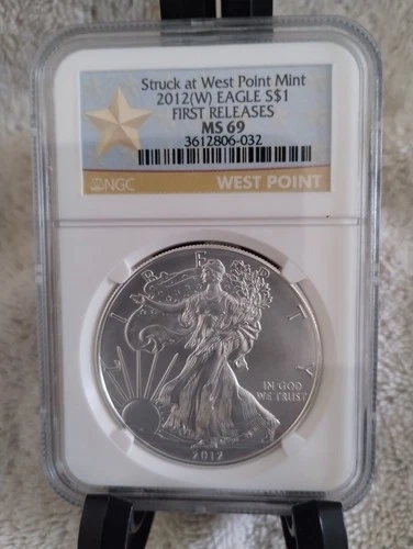 2012(W) EAGLE STRUCK AT WEST POINT MINT NGC MS69 - First Releases