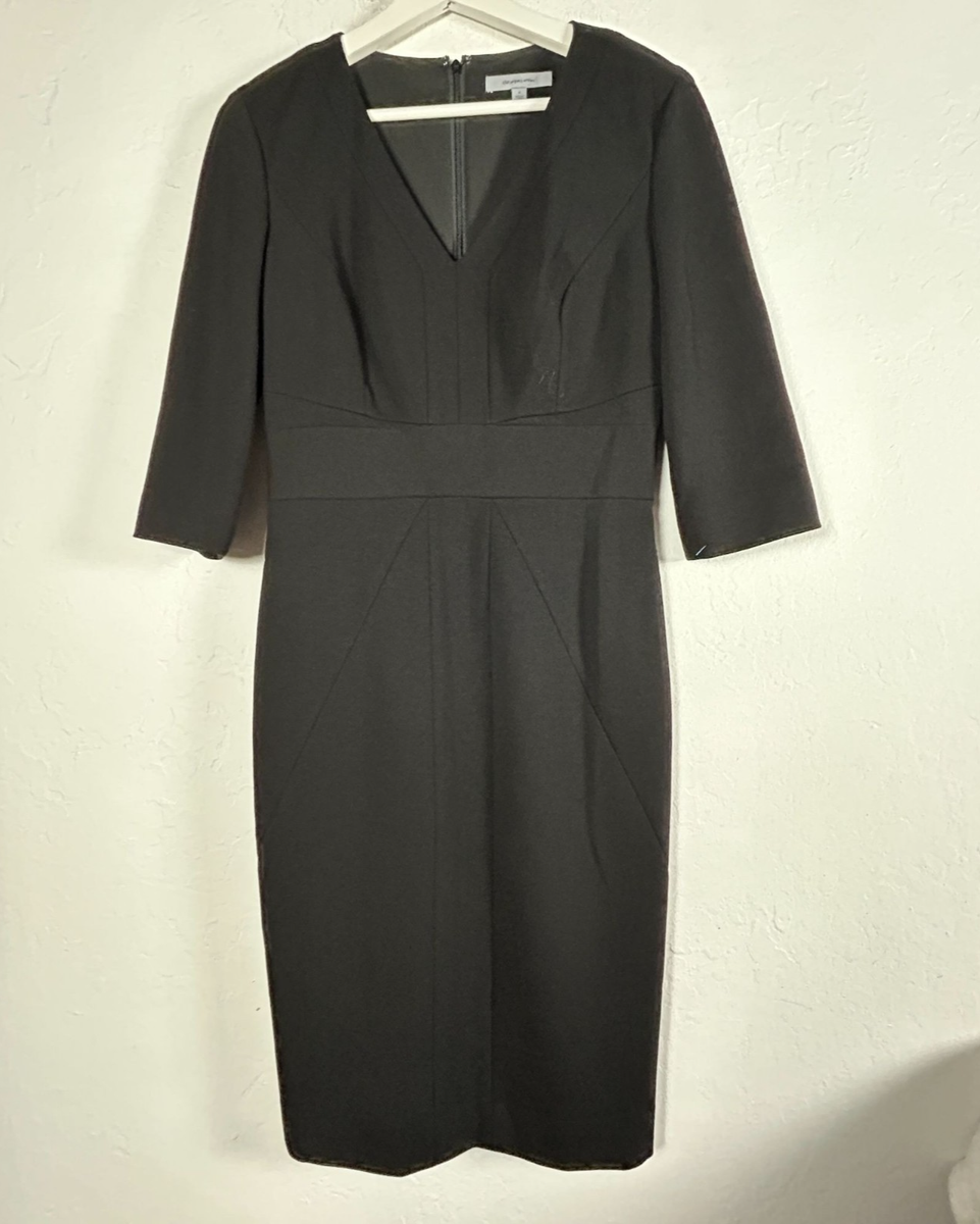 black v neck fitted dress V-Neck Dress – Yogo main image 0