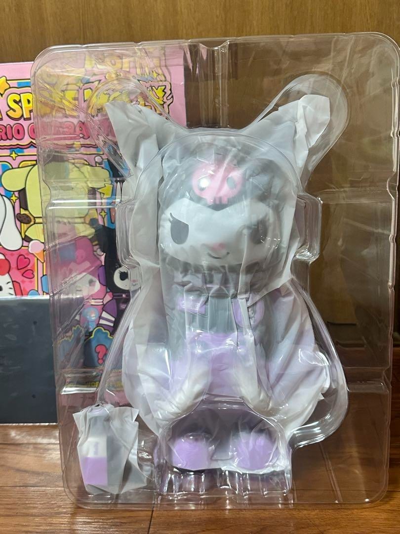Kuromi POPMART MEGA SPACE MOLLY 400% Blind Box Figure Sanrio