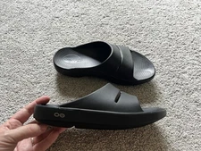 OOFOS Ooahh Black Slide Sandals Women’s Size 38 / 7 Recovery Slip On