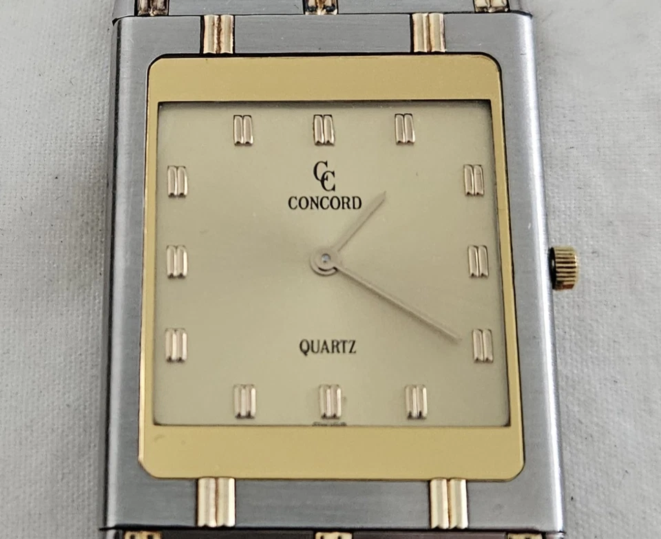 MEN'S CONCORD DELIRIUM STAINLESS & 14K GOLD WRISTWATCH W/ ORIG. BOXES & MANUEL - image 4 of 4