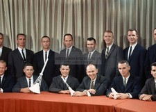 ASTRONAUT GROUP THREE NASA SPACE PROGRAM 1963 5X7 PHOTO