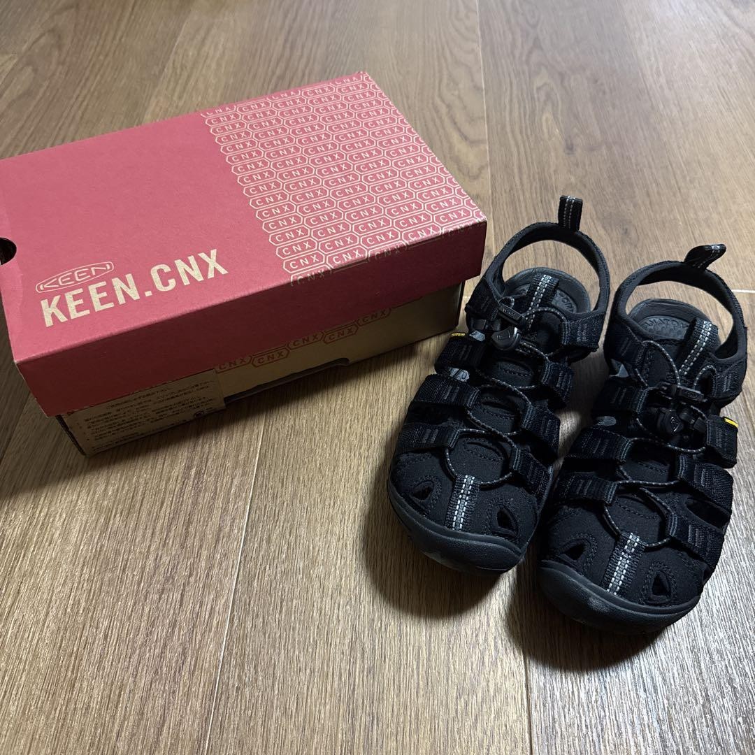 Sandali donna Keen CNX US6 EU36 neri quasi come nuovi
