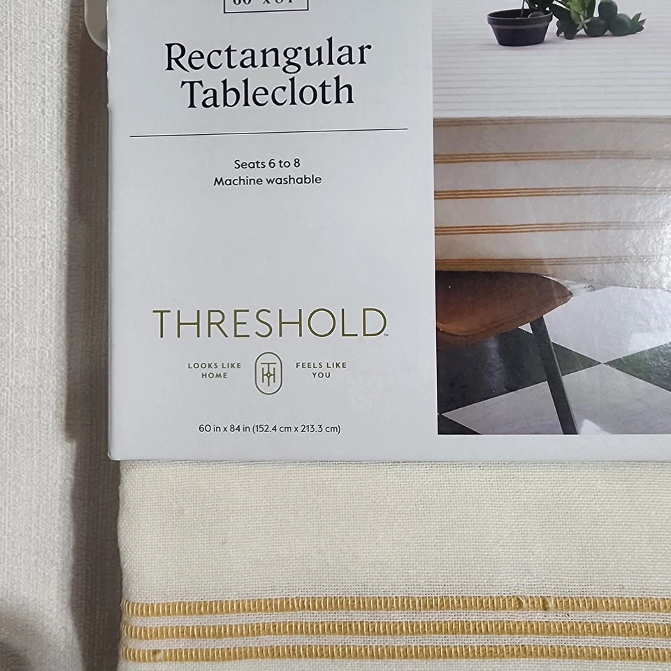  threshold rectangular tablecloth 60'' x84'' - Image 2 of 4