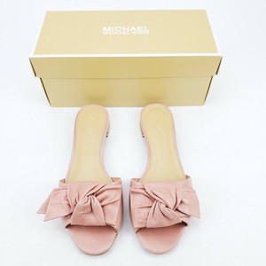 michael kors slides pink