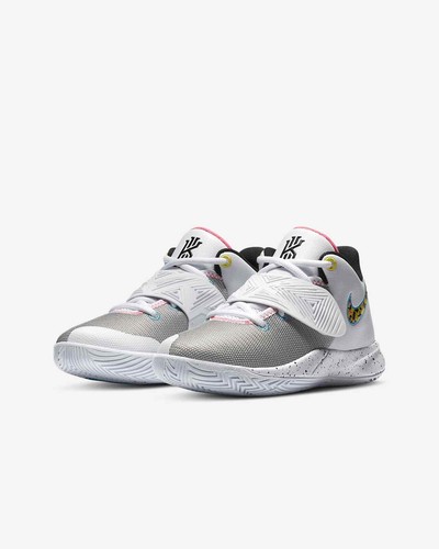 nike youth kyrie flytrap