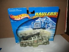 Hot Wheels / Mattel: Haulers: Raceway Clean Up, 89285, Asst.65743, 2000