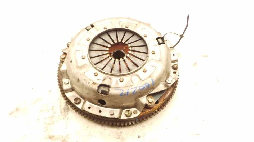 TOYOTA PICKUP 75-95 2,4 L 5 SP TRACCIÓN TRASERA VOLANTE/PLACA FLEXIBLE Foto 2 de 4