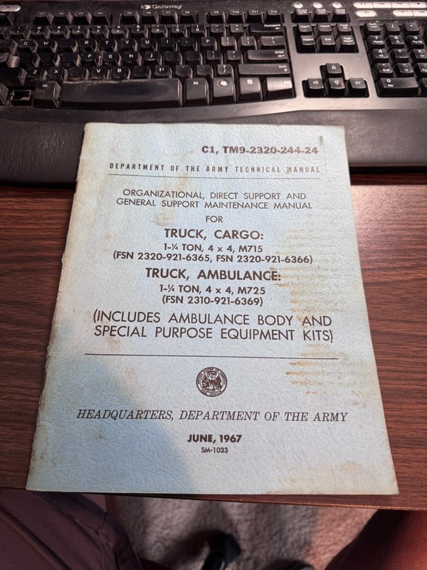M715 M725 Org. Jeep Maint manual blue cover TM9-2320-244-24 1967 used