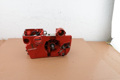 #ad Jonsereds 49SP Chainsaw OEM Crankcase $17.99