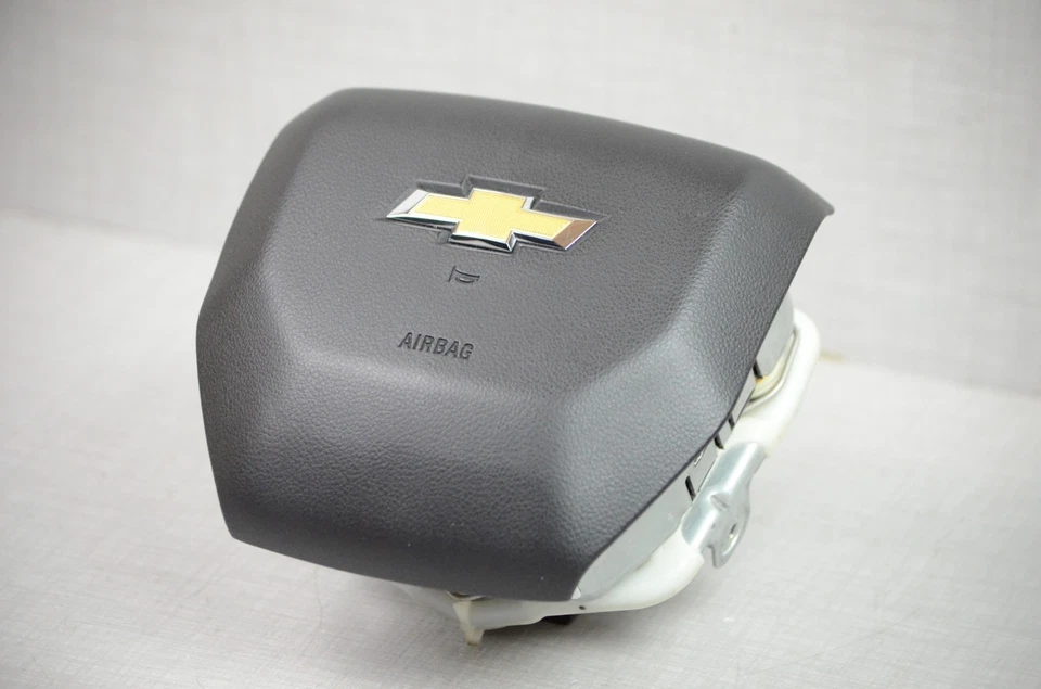 Chevrolet Silverado 2500 3500 2020-2025 airbag rueda del conductor negro genuino OEM Foto 3 de 4