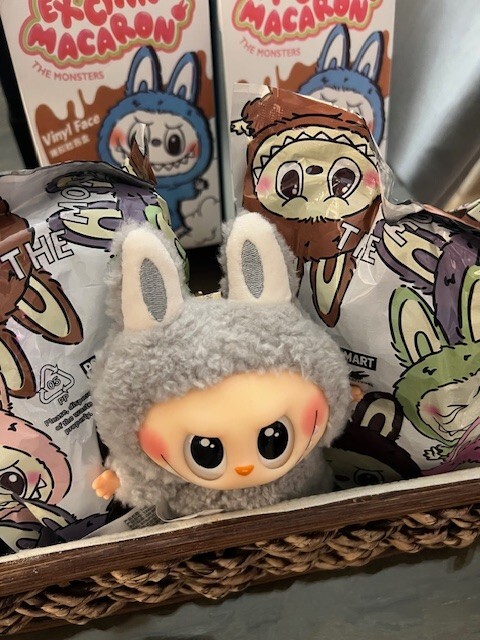 POP Mart MACARON LAFUFU/LABUBU the Monsters Exciting Macaron