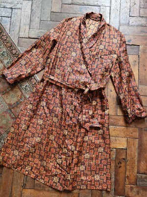 Vintage 1950/1960s Mens Jaeger Tricel Acetate Fabric Dressing