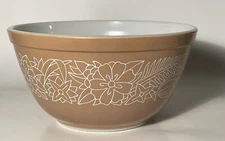 Vintage Pyrex Woodland 402 1.5L Nesting Mixing Bowl Brown Floral Band