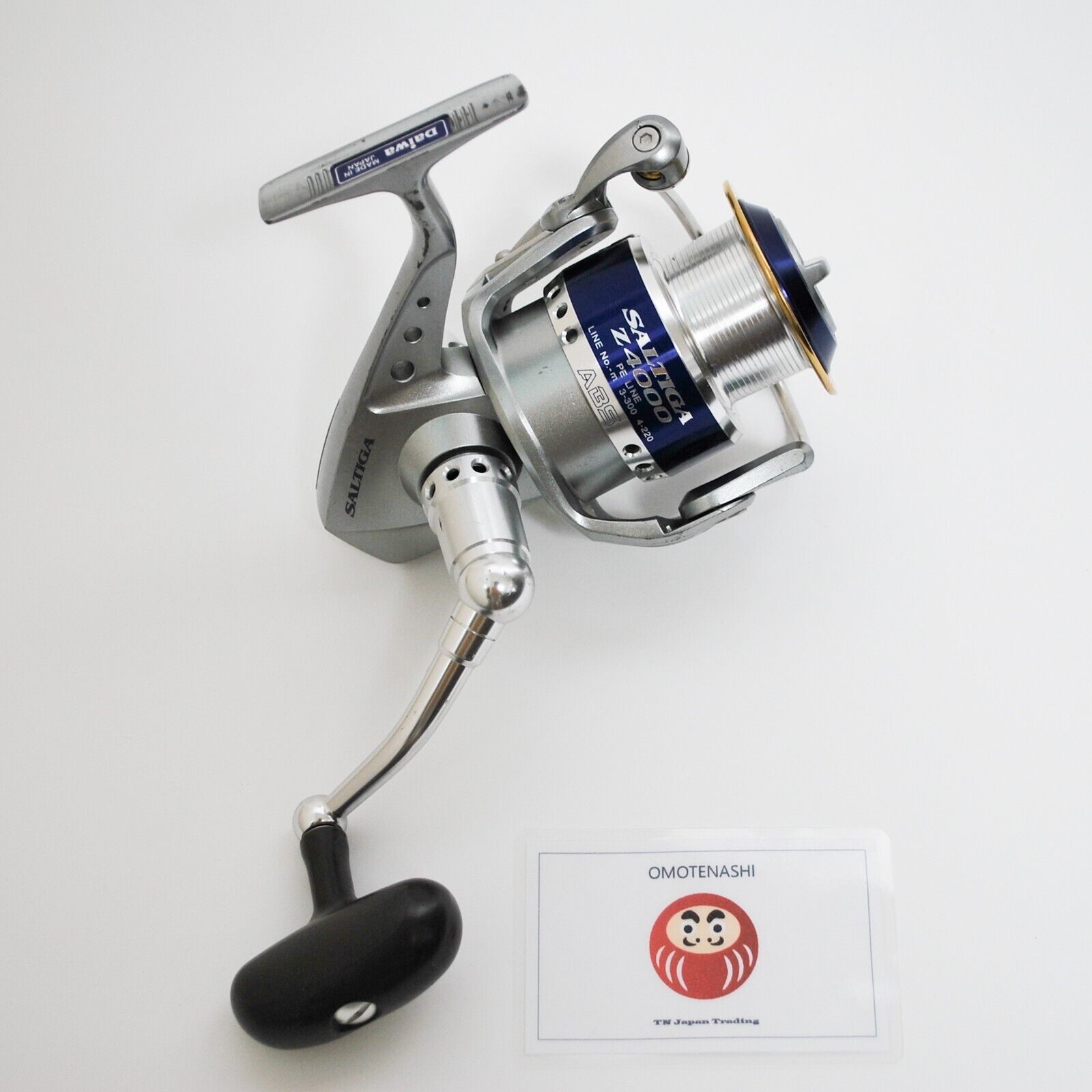 Daiwa Saltiga Z4000 Right Handle Spinning Reel Saltwater From