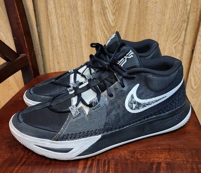 Nike Kyrie Flytrap 6 Black White Athletic Basketball Shoes Mens Sz 12