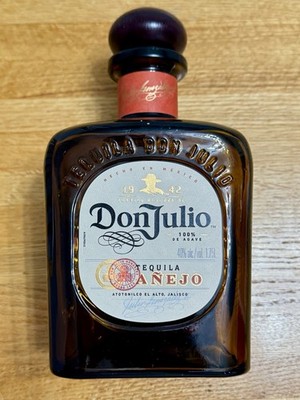 Don Julio 1942 Reposado Tequila Empty Bottle brown Glass with Cork 750 ML