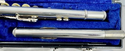 Beautiful Yamaha Japan Produced YFL-285SII flute, Open Hole