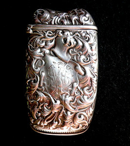 1880's 'WHITING' KNIGHT'S ARMOR HERALDIC STERLING  SILVER VESTA CASE MATCH SAFE