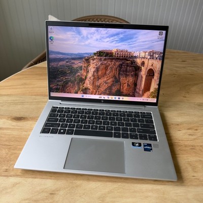 HP EliteBook 840 G9 14'' - (Intel i7-1265U 16GB RAM 512GB SSD) Windows 11 Pro