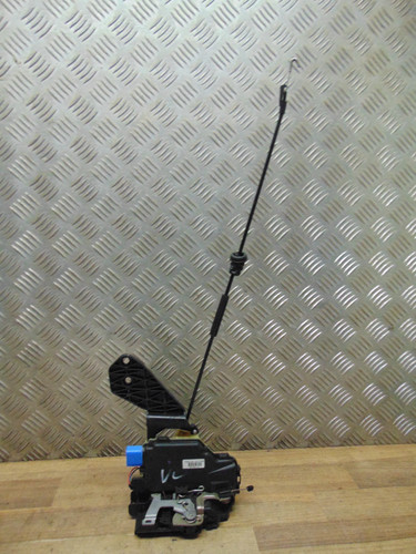 VW T5 7H Türschloss Schloss Tür Zentralverriegelung vorne links 3B1837015AM