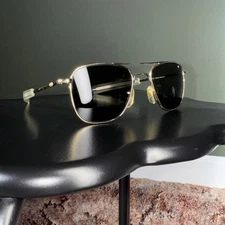 American Optical AO Original Pilot 52 20 140mm Gold Vintage With Original Case 