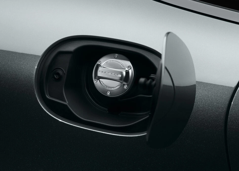 Genuine Porsche Macan Aluminium Look Gas Cap Fuel Cap 00004400191 
