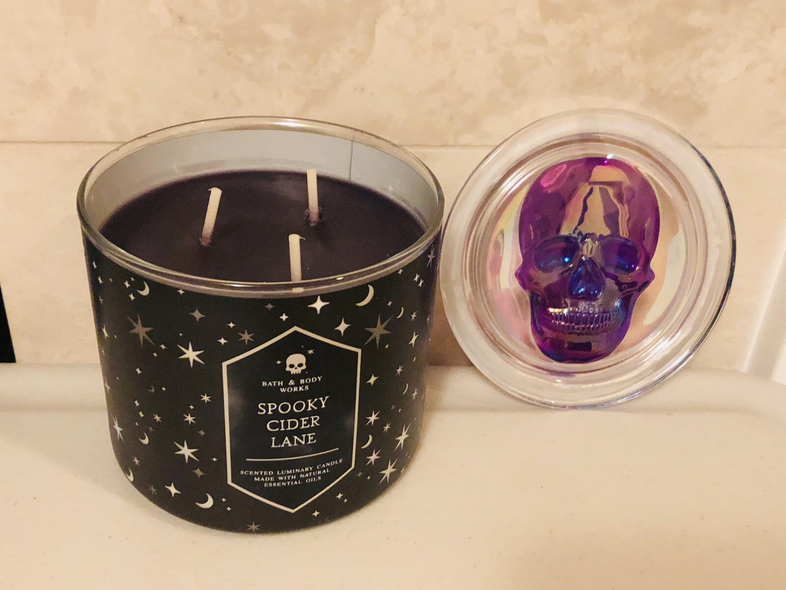 Bath & Body Works Halloween SPOOKY CIDER LANE Candle 3-Wick Scented 14. ...