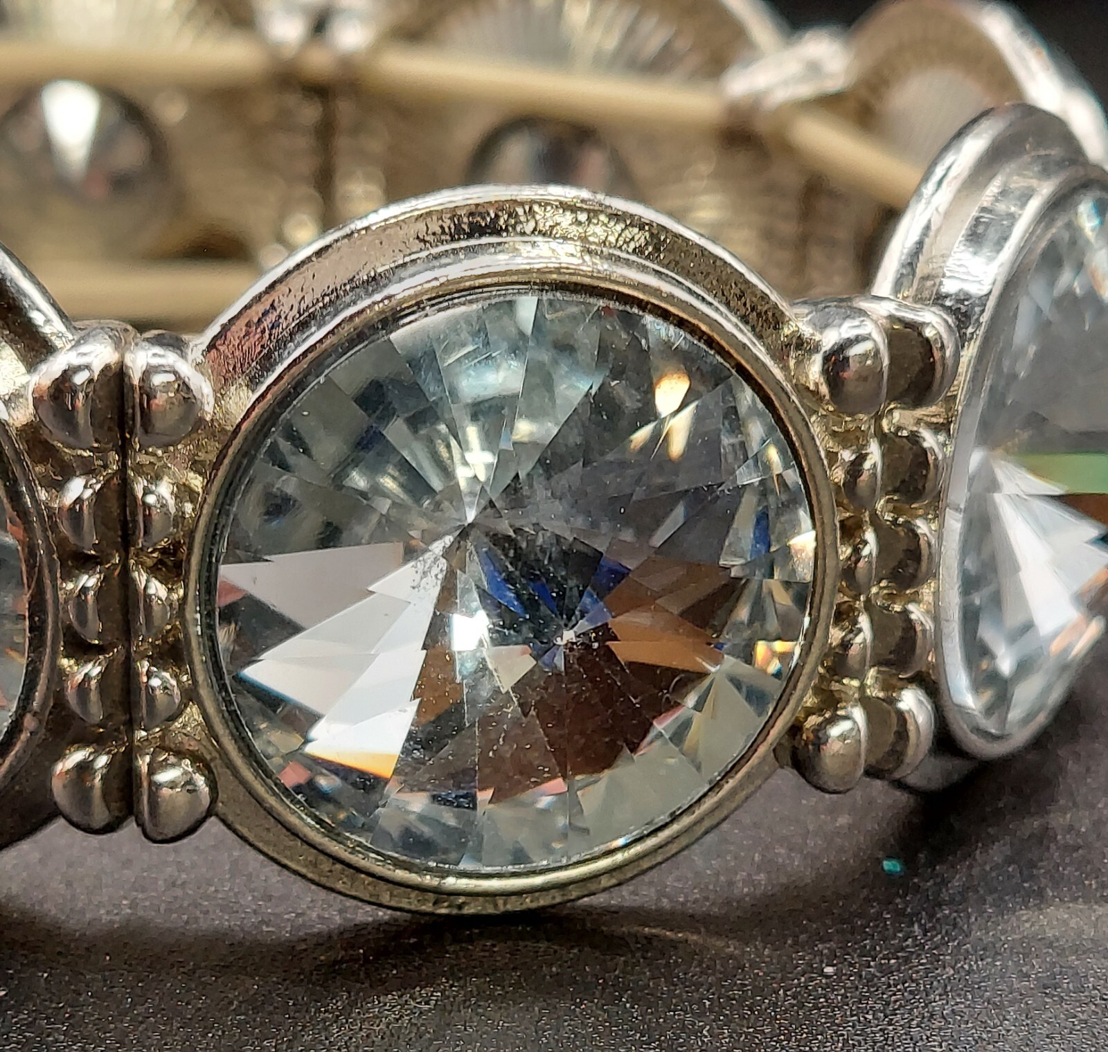 Unsigned Necklace Stretch Bracelet Silvertone Riv… - image 12