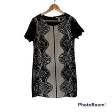 Forever 21 woman’s dress size medium